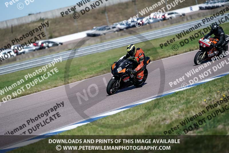 Rockingham no limits trackday;enduro digital images;event digital images;eventdigitalimages;no limits trackdays;peter wileman photography;racing digital images;rockingham raceway northamptonshire;rockingham trackday photographs;trackday digital images;trackday photos
